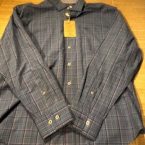Newport Coast Loto Check IslandZone® Shirt
Size M
NWT
